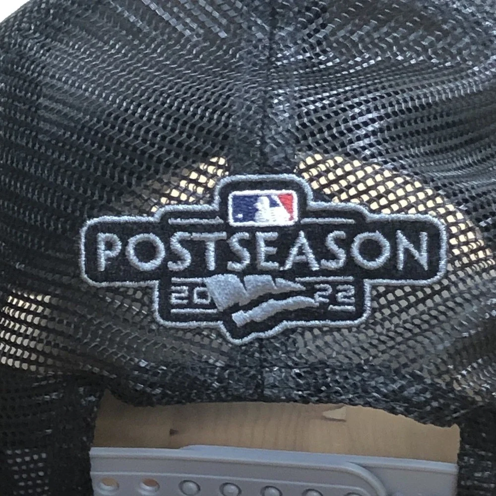 Philadelphia Phillies 2022 Postseason New Era 9FORTY Trucker Hat OSFM Gray Black